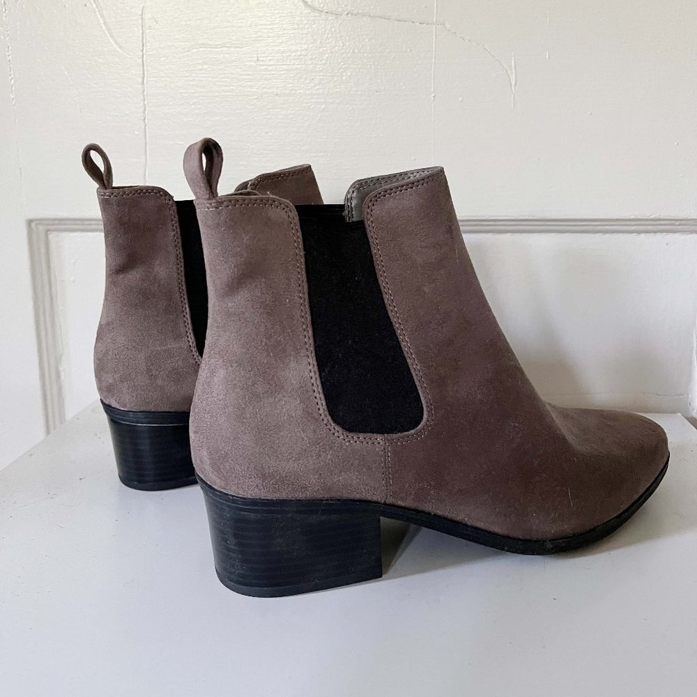 target | a new day | suede chelsea boots | size 10W